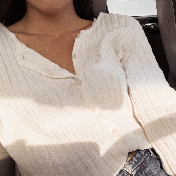 Meet your Posher, Mandi - Picture 1 of 1